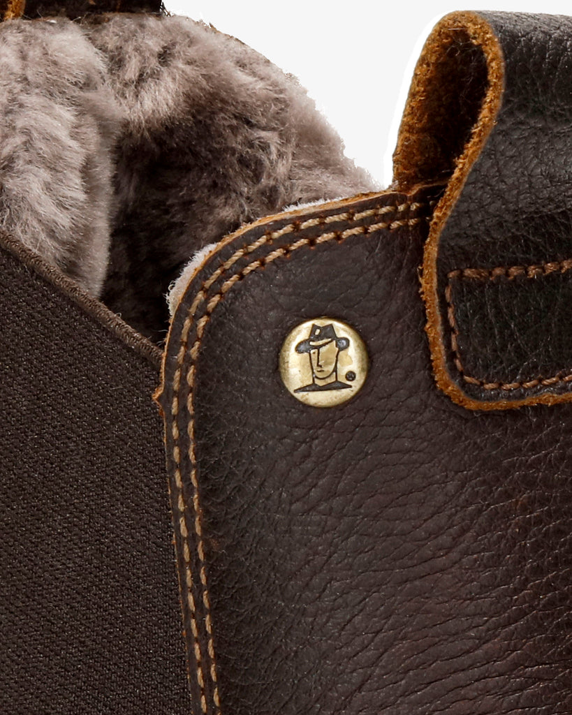 Beny Igloo botín de piel con forro interior de pelo natural. castaño