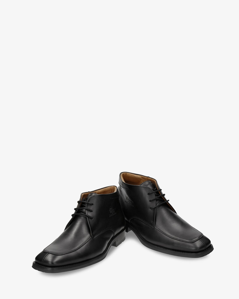 Dani botines de piel con forro interior de piel. negro