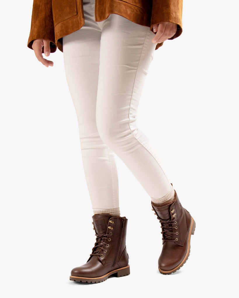 Fara Trav botas de piel con forro interior de pelo. marron