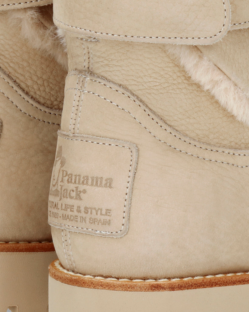 Felia Trav botas de piel con forro interior de pelo. crudo