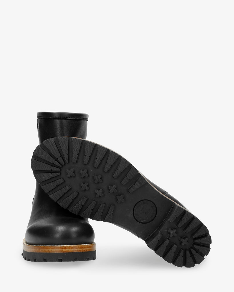 Grace botas de piel con forro interior de pelo. negro