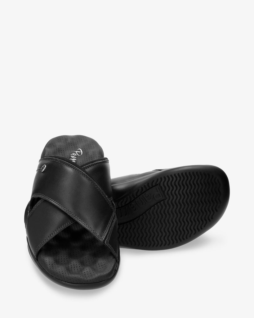 Magic sandalias de piel con forro interior de lycra. negro