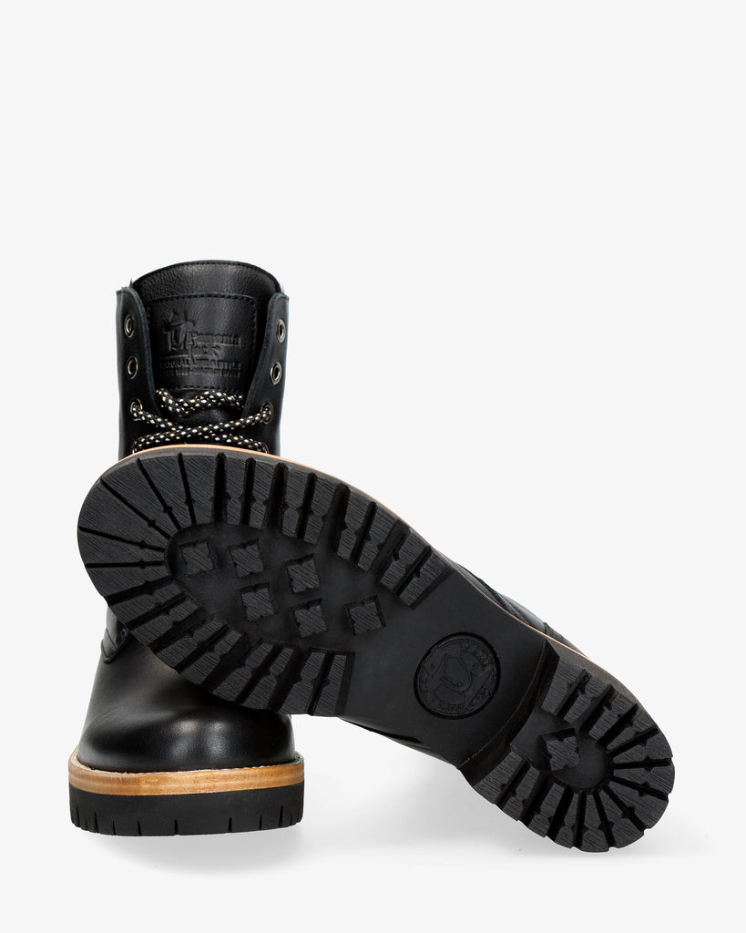 Padma botas de piel con forro interior de pelo. negro